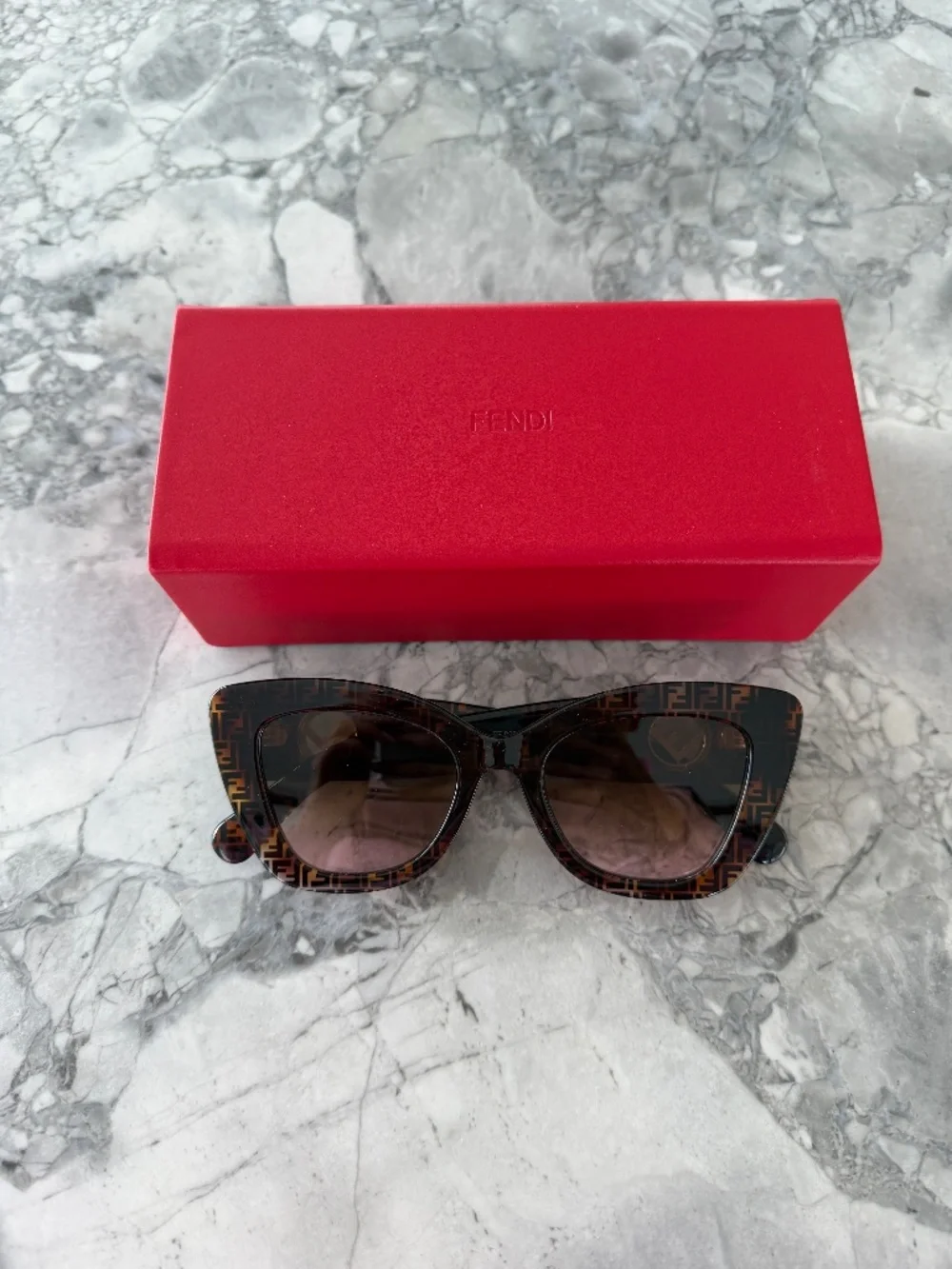 Fendi Monogram Sunglasses - Picture 1 of 8